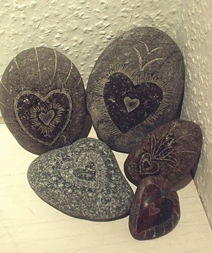 stone heart charms - by zoe kovacs by mixed show - click image to close